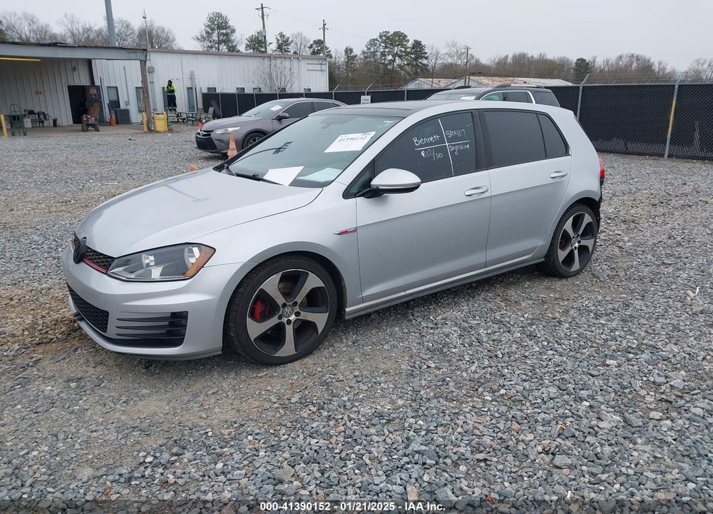 2015 VOLKSWAGEN GOLF GTI 2.0T SE 4-DOOR VIN: 3VW5T7AU9FM068078