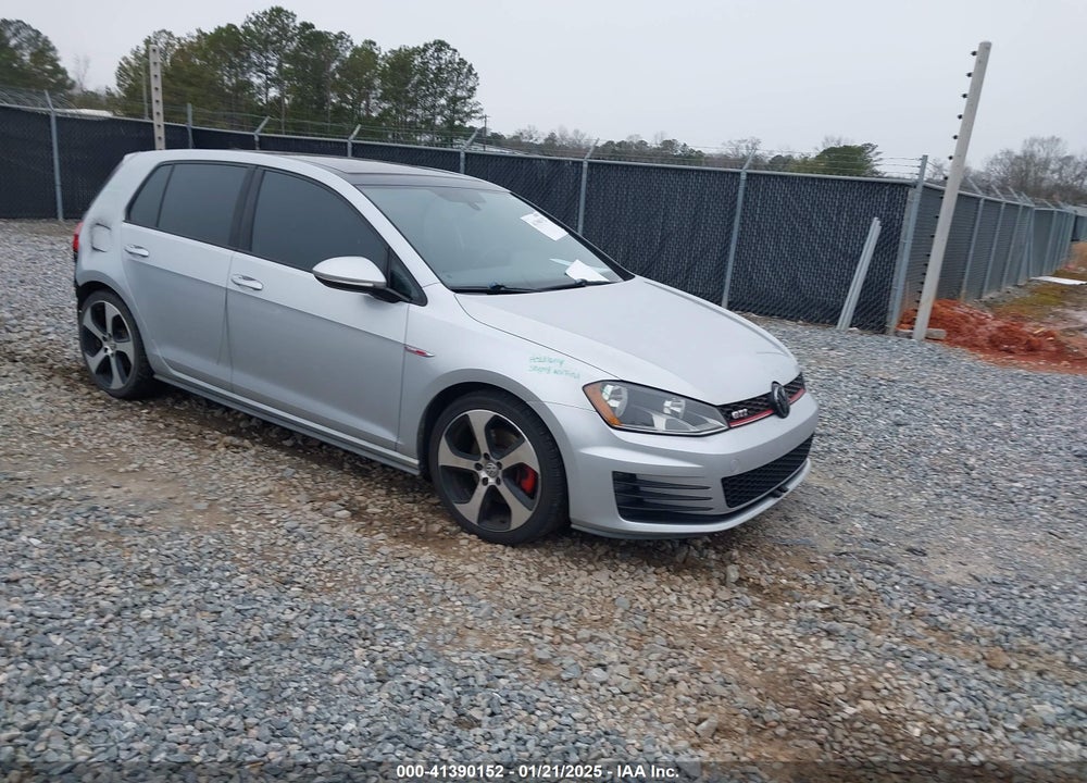 2015 VOLKSWAGEN GOLF GTI 2.0T SE 4-DOOR VIN: 3VW5T7AU9FM068078