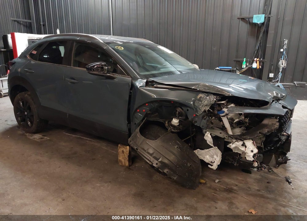 2024 MAZDA CX-30 2.5 S CARBON EDITION VIN: 3MVDMBCM2RM626349