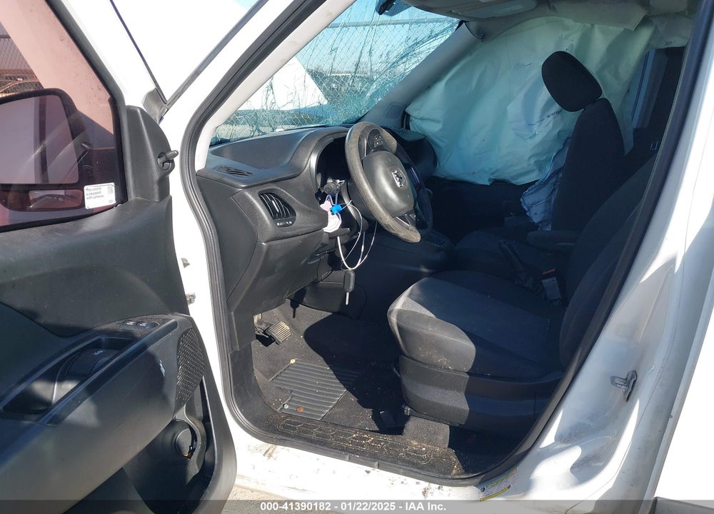 2018 RAM PROMASTER CITY TRADESMAN VIN: ZFBERFAB8J6K63286