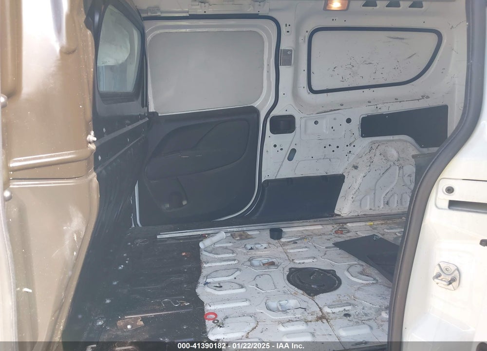 2018 RAM PROMASTER CITY TRADESMAN VIN: ZFBERFAB8J6K63286