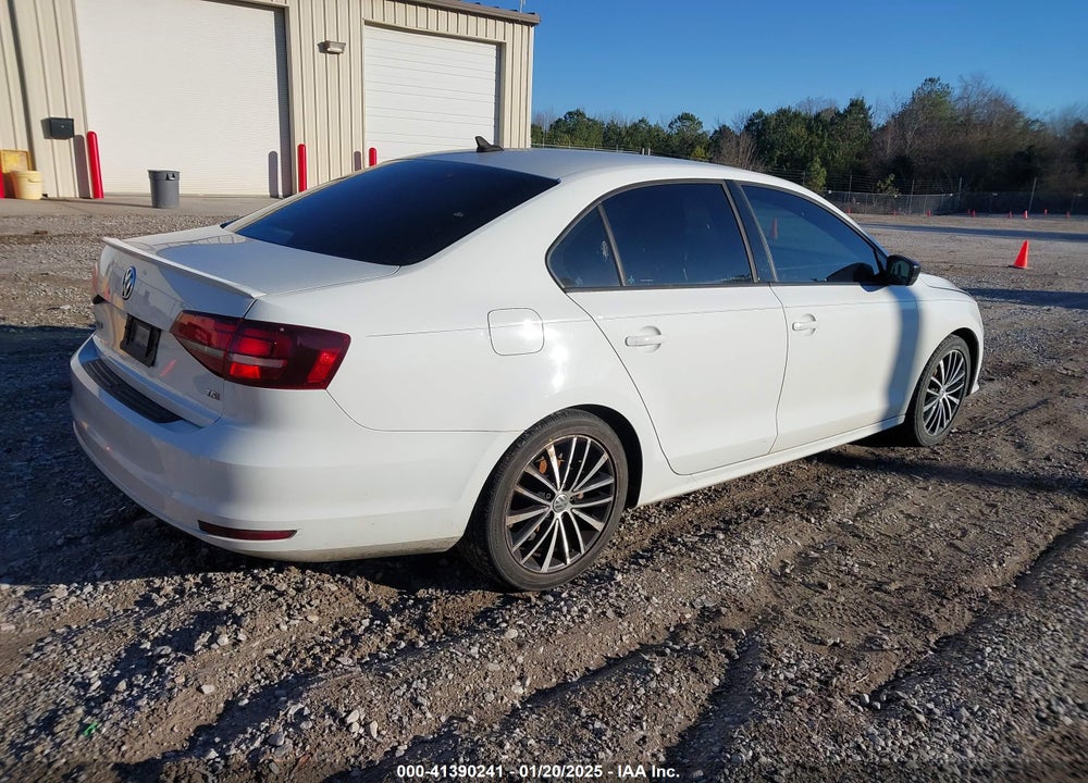 2016 VOLKSWAGEN JETTA 1.8T SPORT VIN: 3VWD17AJXGM394870