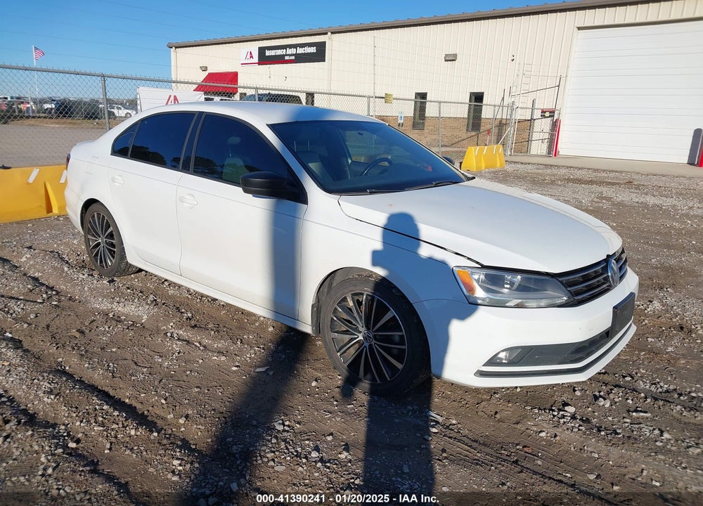 2016 VOLKSWAGEN JETTA 1.8T SPORT VIN: 3VWD17AJXGM394870