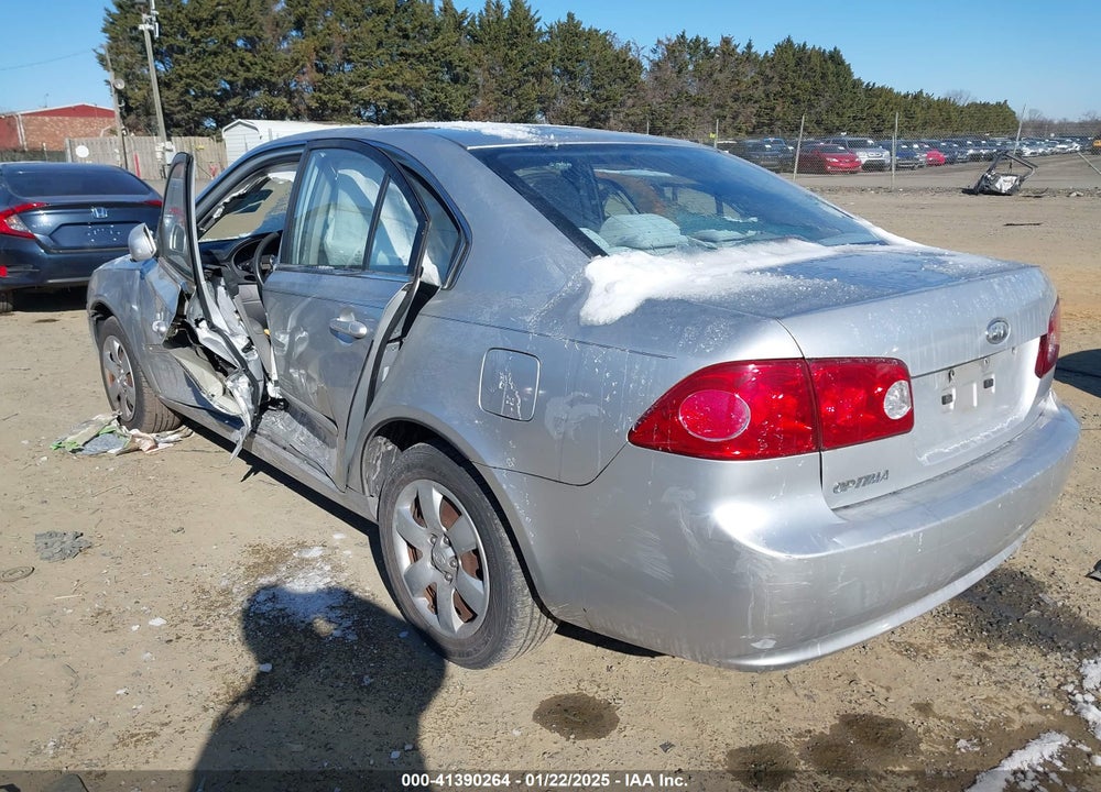 2008 KIA OPTIMA VIN: KNAGE123X85238124