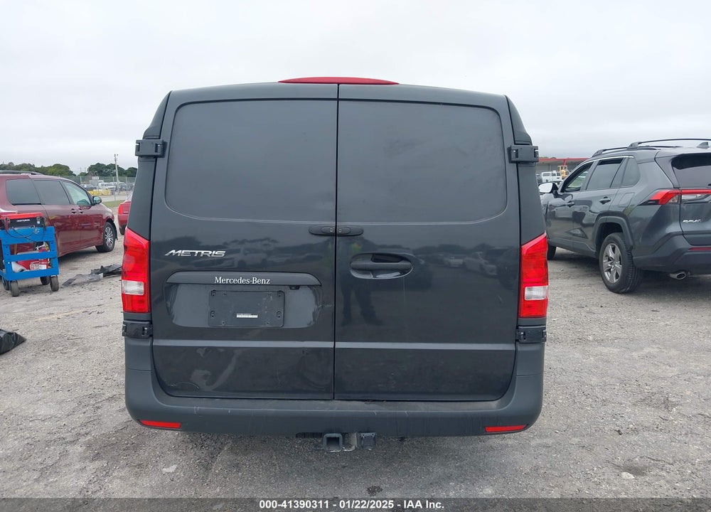 2021 MERCEDES-BENZ METRIS VIN: W1YV0BEY4M3827547