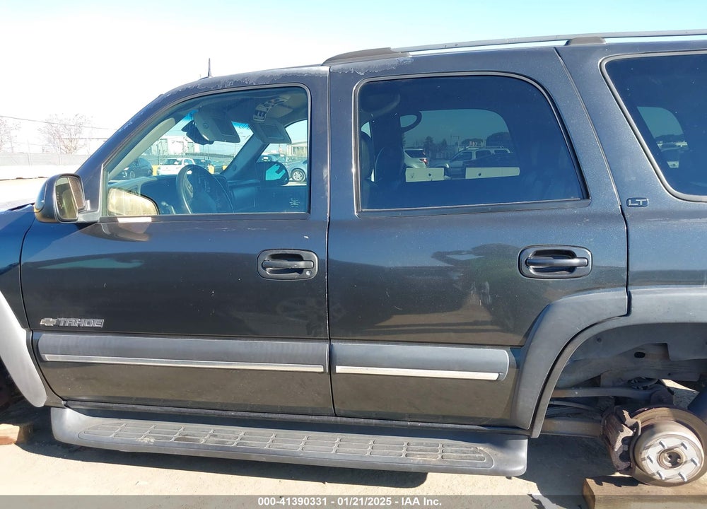 2003 CHEVROLET TAHOE LT VIN: 1GNEK13T93R153186