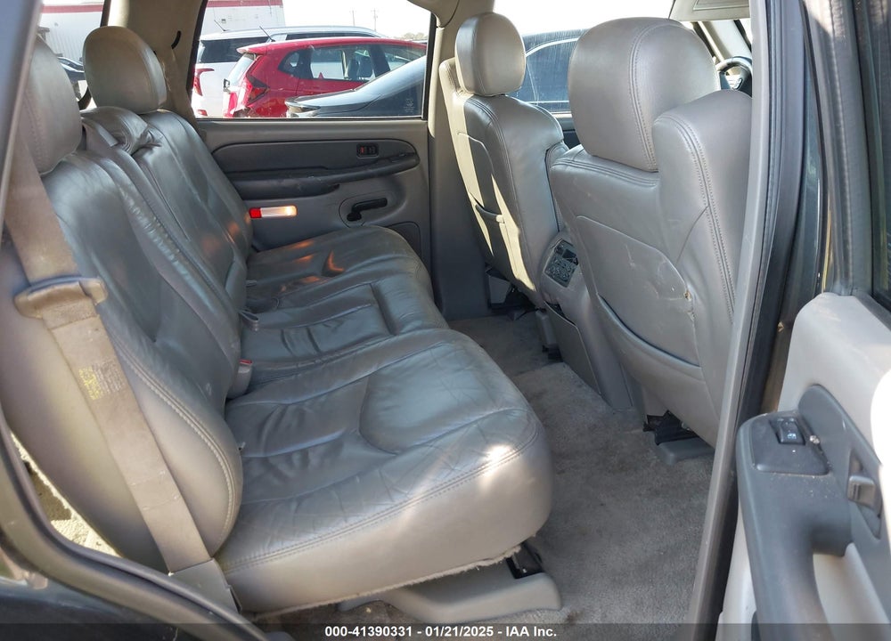2003 CHEVROLET TAHOE LT VIN: 1GNEK13T93R153186