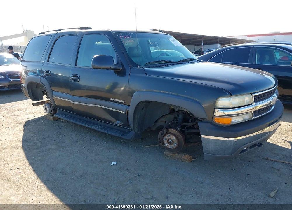 2003 CHEVROLET TAHOE LT VIN: 1GNEK13T93R153186
