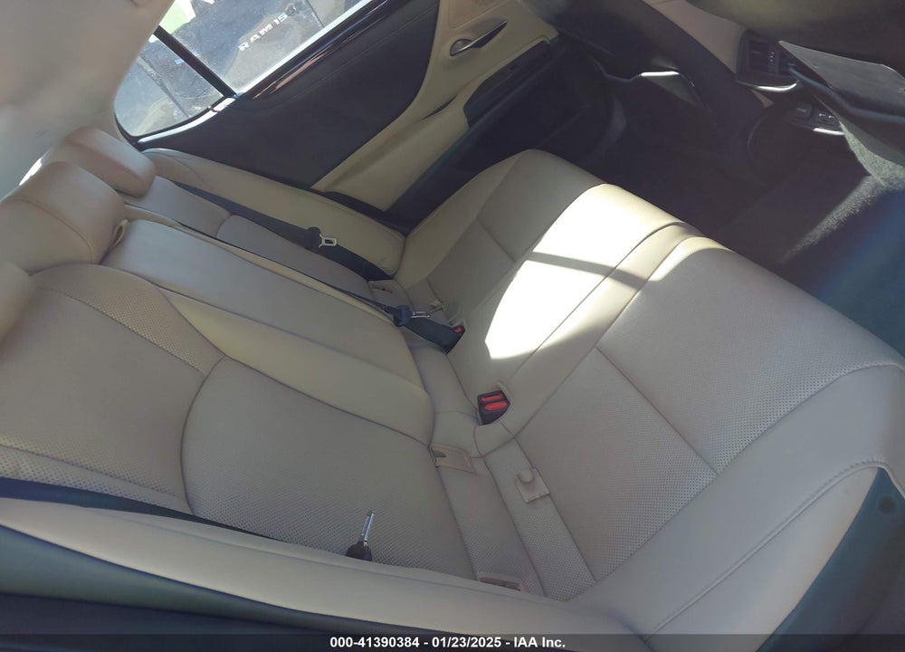 2021 LEXUS ES 350 VIN: 58ADZ1B14MU096771