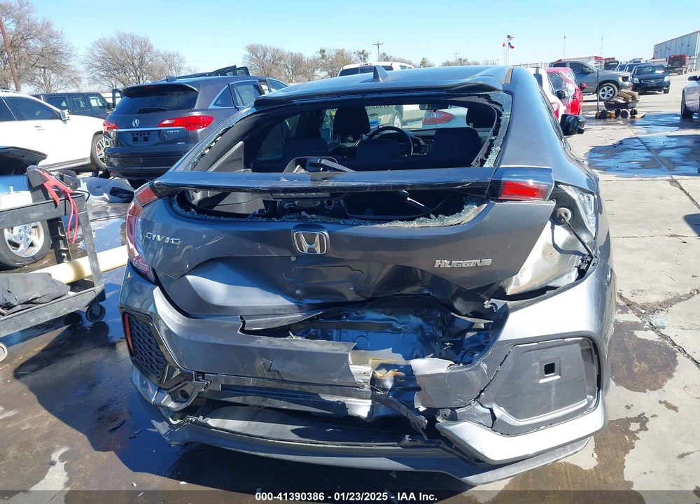 2019 HONDA CIVIC VIN: SHHFK7H64KU201702