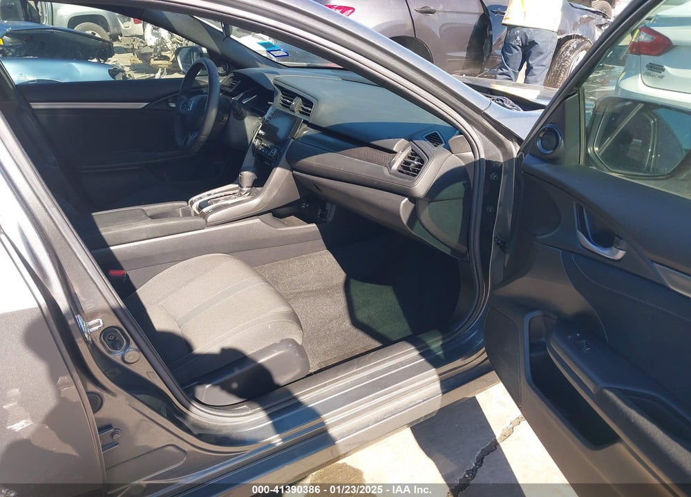 2019 HONDA CIVIC VIN: SHHFK7H64KU201702