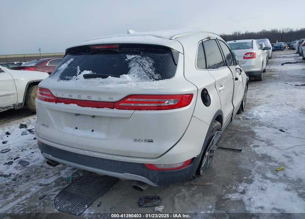 2015 LINCOLN MKC VIN: 5LMCJ2A93FUJ45045