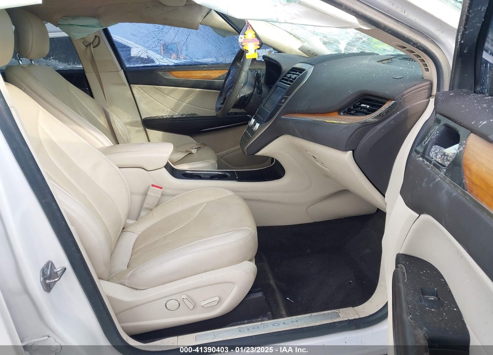 2015 LINCOLN MKC VIN: 5LMCJ2A93FUJ45045