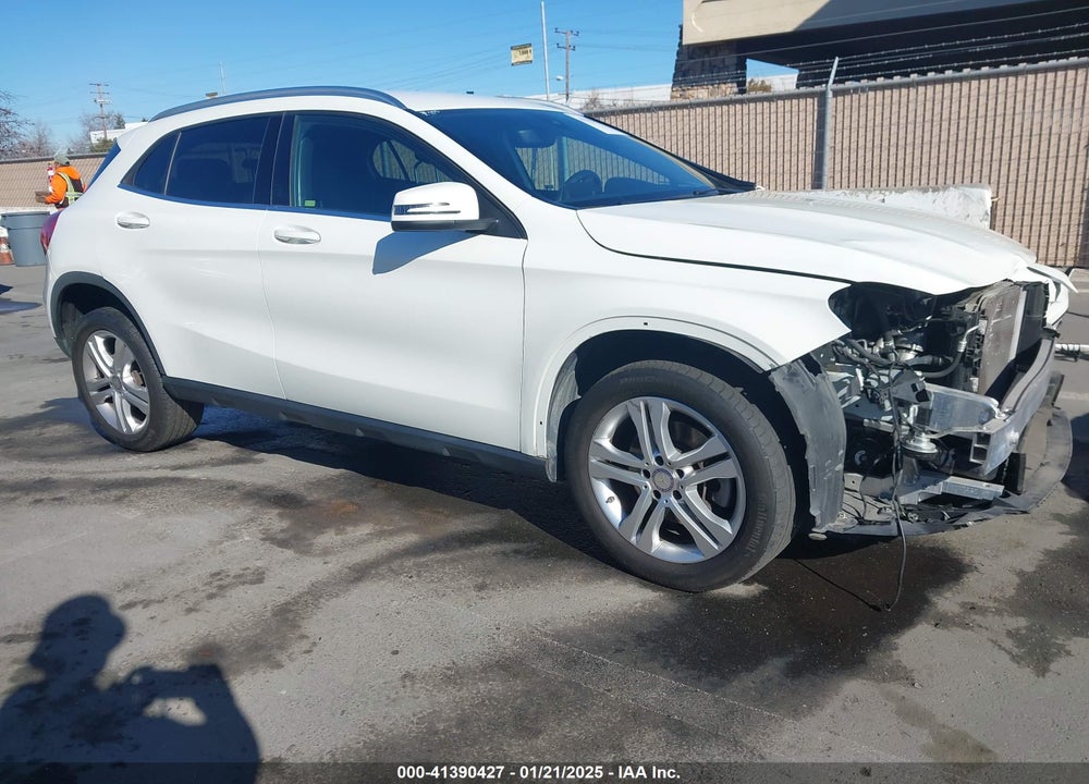 2017 MERCEDES-BENZ GLA 250 4MATIC VIN: WDCTG4GB6HJ322195