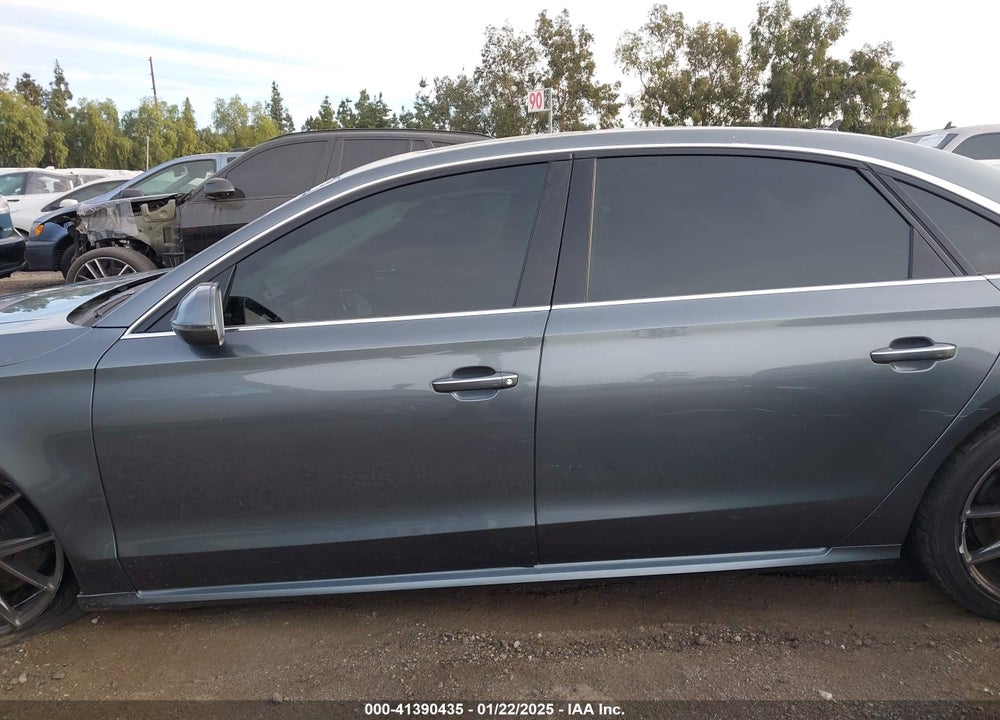 2016 AUDI A8 L 4.0T SPORT VIN: WAU43AFD1GN008031