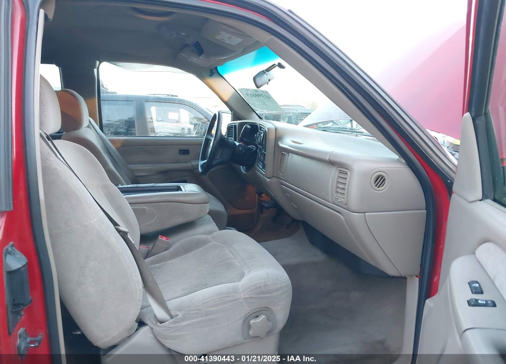 2002 CHEVROLET SILVERADO 1500 LS VIN: 2GCEC19T121151839