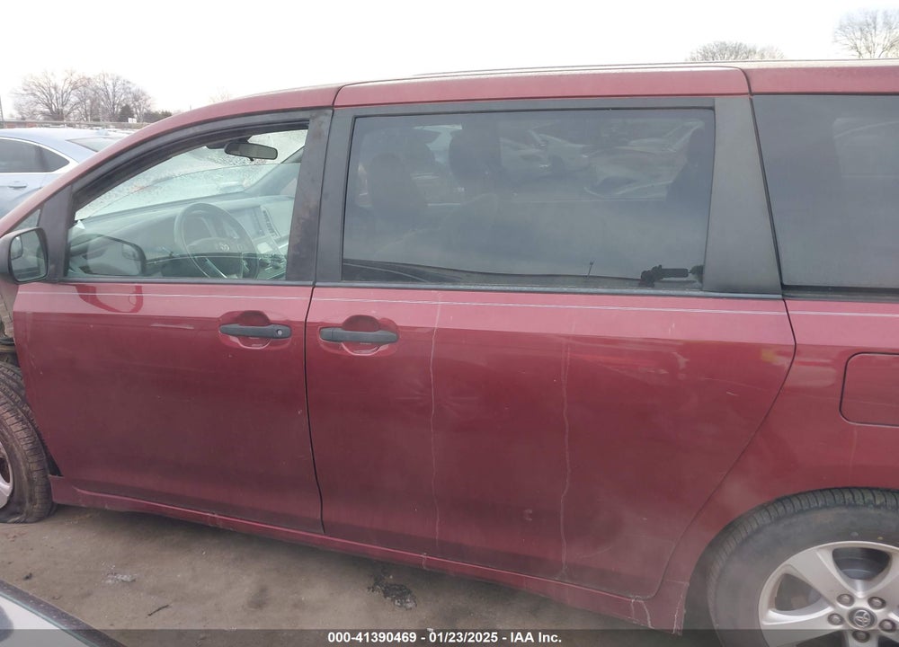 2019 TOYOTA SIENNA L 7 PASSENGER VIN: 5TDZZ3DC3KS968533