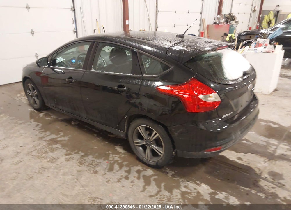 2014 FORD FOCUS SE VIN: 1FADP3K2XEL299263