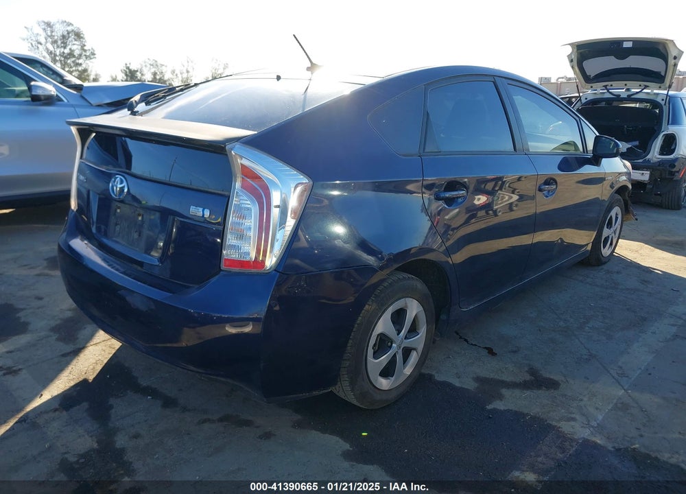 2013 TOYOTA PRIUS THREE VIN: JTDKN3DUXD0344837