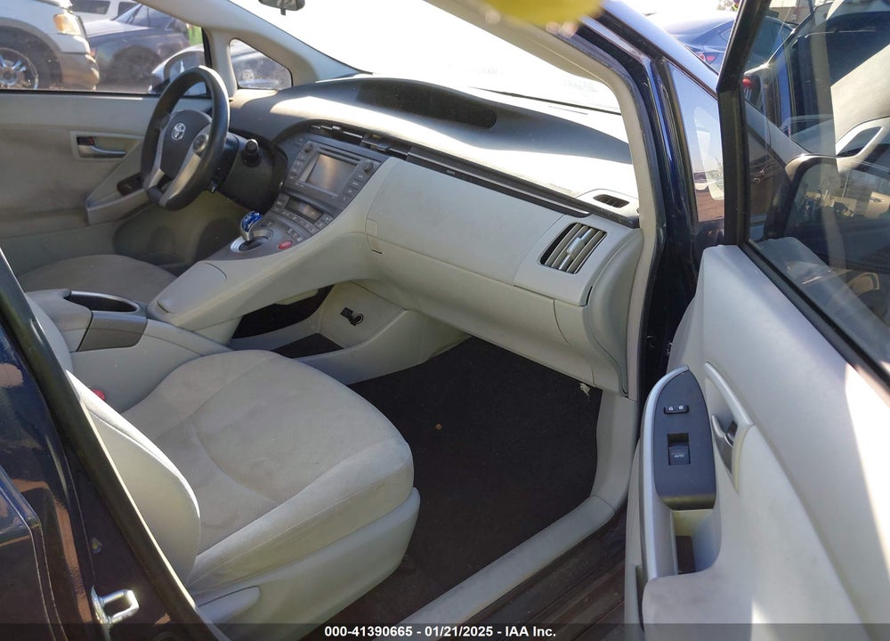 2013 TOYOTA PRIUS THREE VIN: JTDKN3DUXD0344837