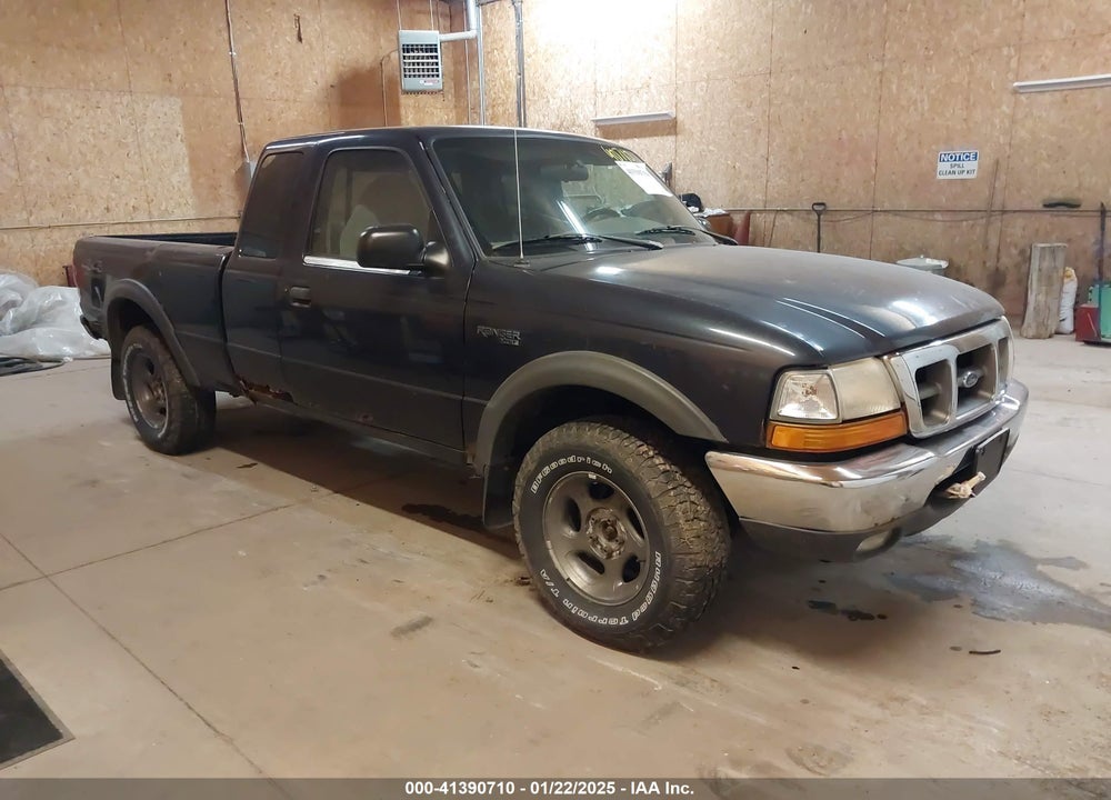 2000 FORD RANGER XLT VIN: 1FTZR15XXYPB00604