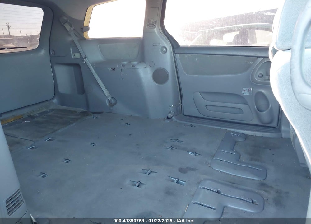 2006 TOYOTA SIENNA CE VIN: 5TDZA23C46S586472
