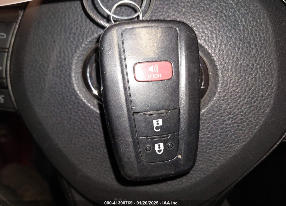 2019 TOYOTA RAV4 VIN: 2T3W1RFV8KC018387