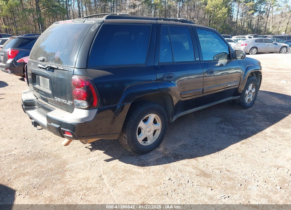 2002 CHEVROLET TRAILBLAZER LS VIN: 1GNDS13S722485458