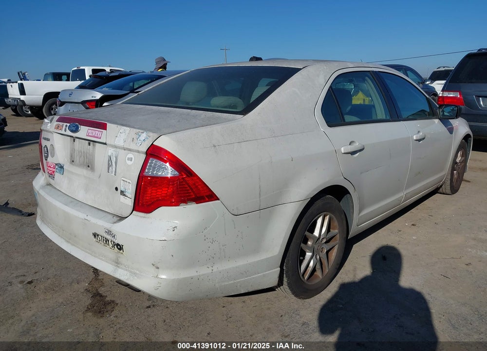 2012 FORD FUSION VIN: 3FAHP0GA7CR138674