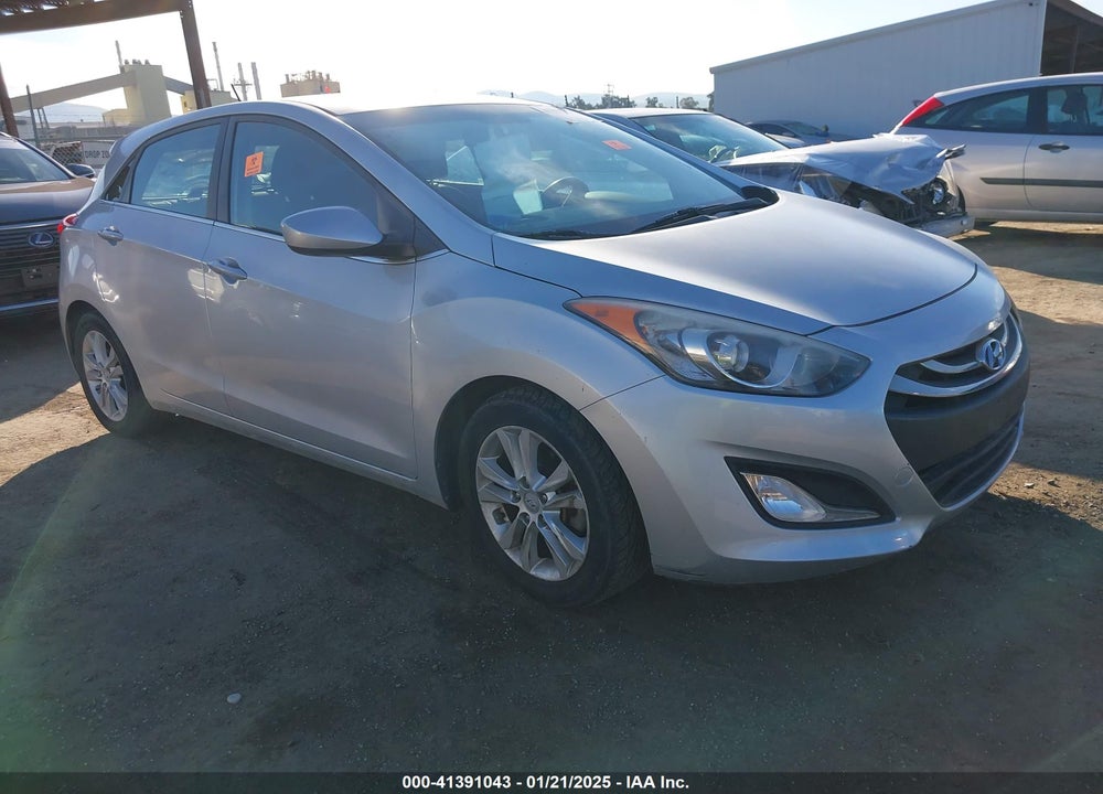 2015 HYUNDAI ELANTRA GT VIN: KMHD35LH1FU249556