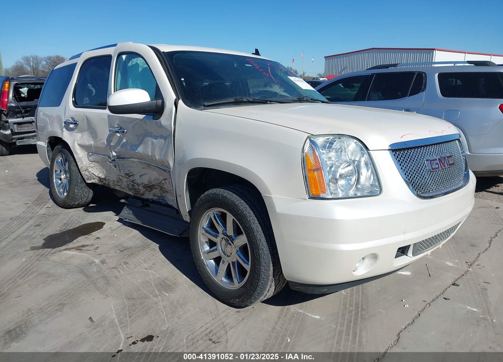 2013 GMC YUKON DENALI VIN: 1GKS1EEFXDR249685