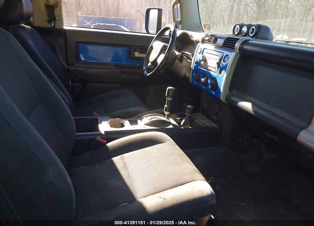 2007 TOYOTA FJ CRUISER VIN: JTEBU11F070070044