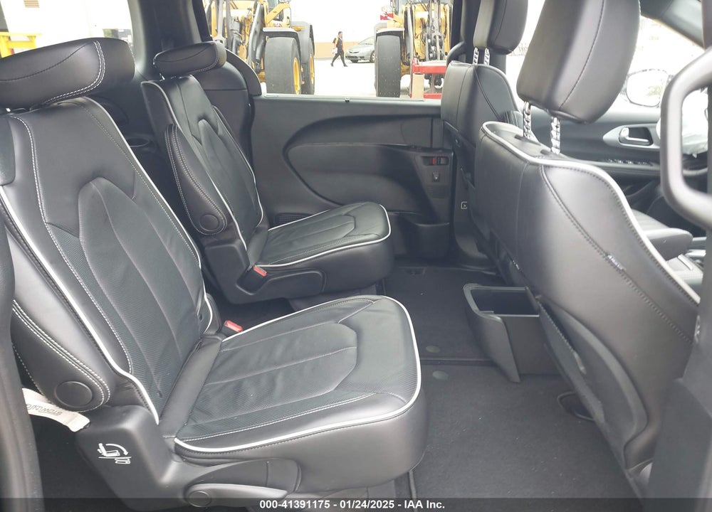 2025 CHRYSLER PACIFICA LIMITED VIN: 2C4RC1GG7SR515545