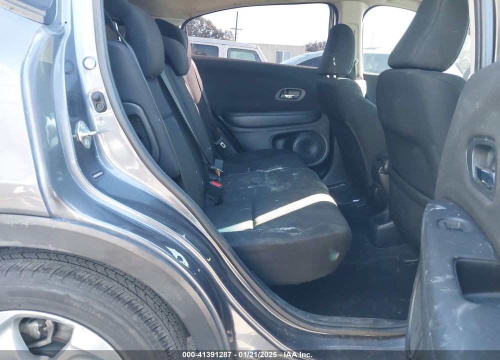 2017 HONDA HR-V LX VIN: 3CZRU6H30HG705122