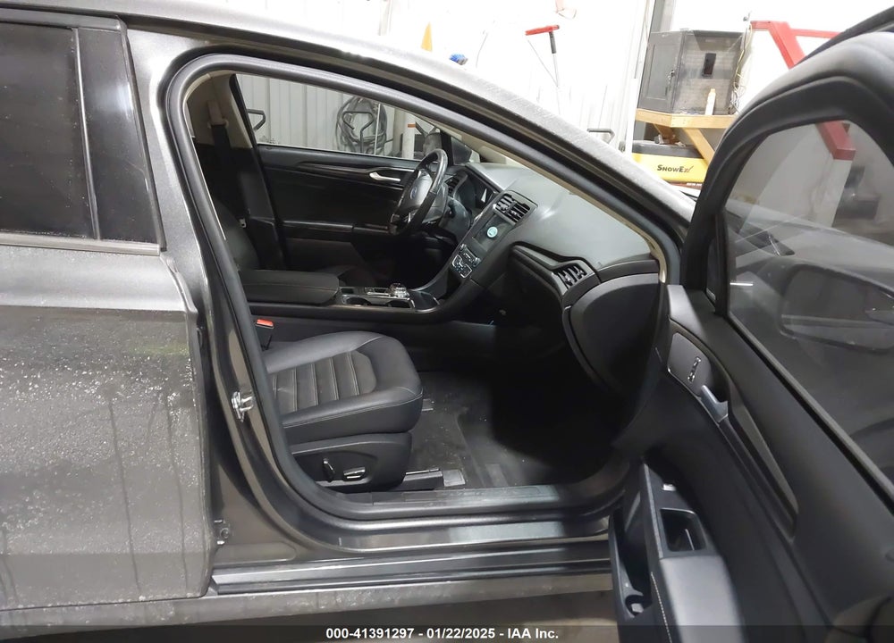 2018 FORD FUSION VIN: 3FA6P0H91JR184543