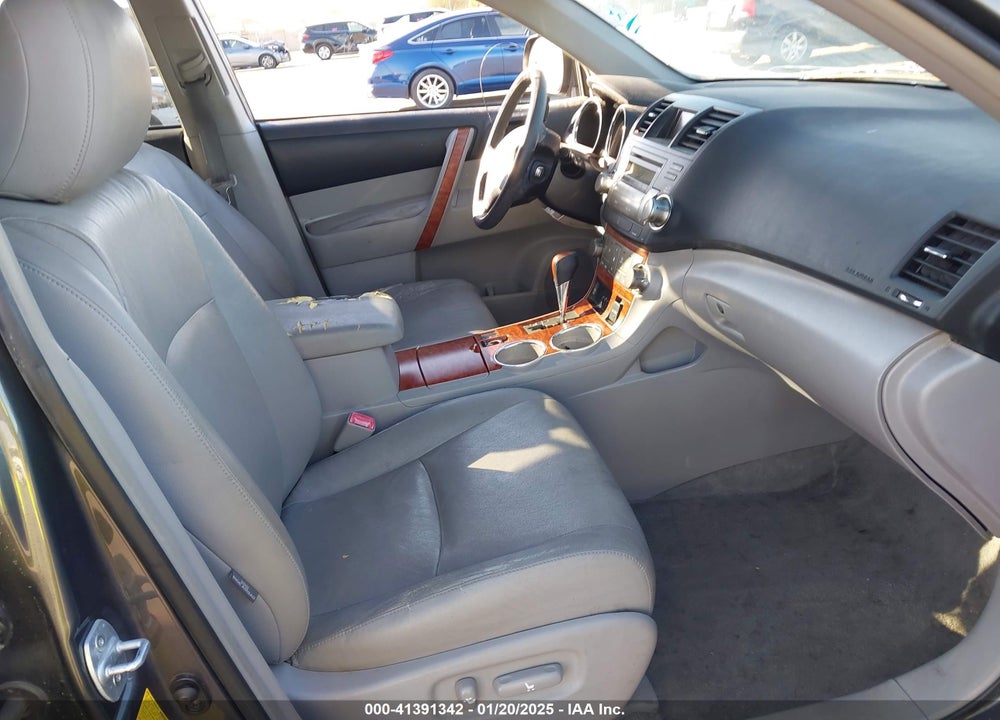 2008 TOYOTA HIGHLANDER LIMITED VIN: JTEDS42A982013995