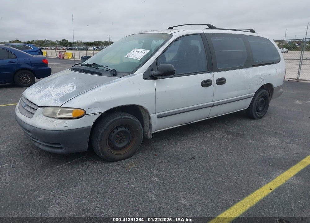 1999 PLYMOUTH GRAND VOYAGER VIN: 2P4GP24G2XR261512