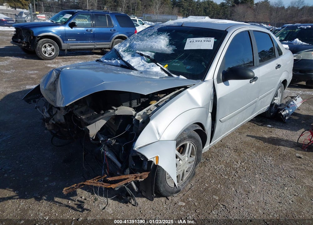 2004 FORD FOCUS SE VIN: 1FAFP34384W180607