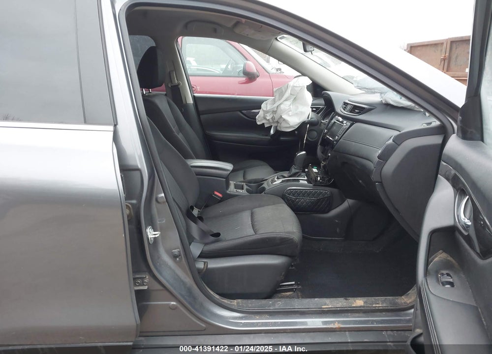 2019 NISSAN ROGUE SV VIN: JN8AT2MV5KW370992