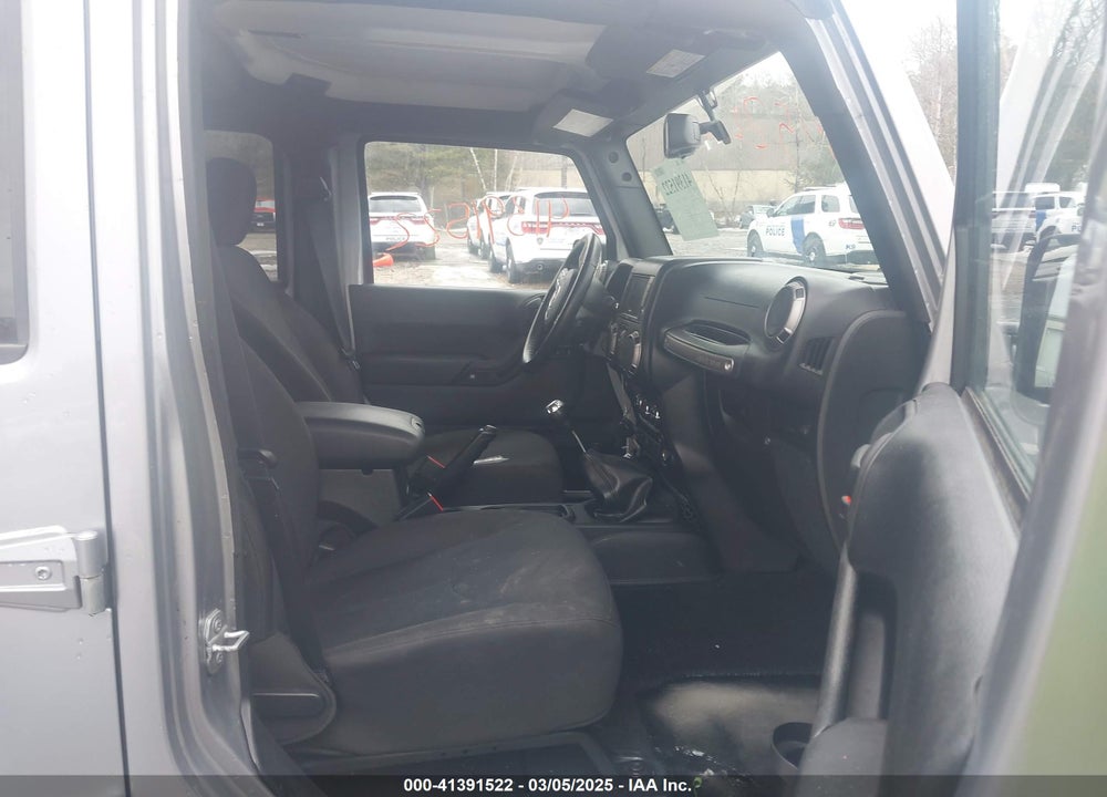 2015 JEEP WRANGLER UNLIMITED SPORT VIN: 1C4BJWDG1FL506105
