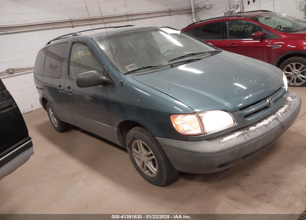2000 TOYOTA SIENNA LE VIN: 4T3ZF13C3YU308076
