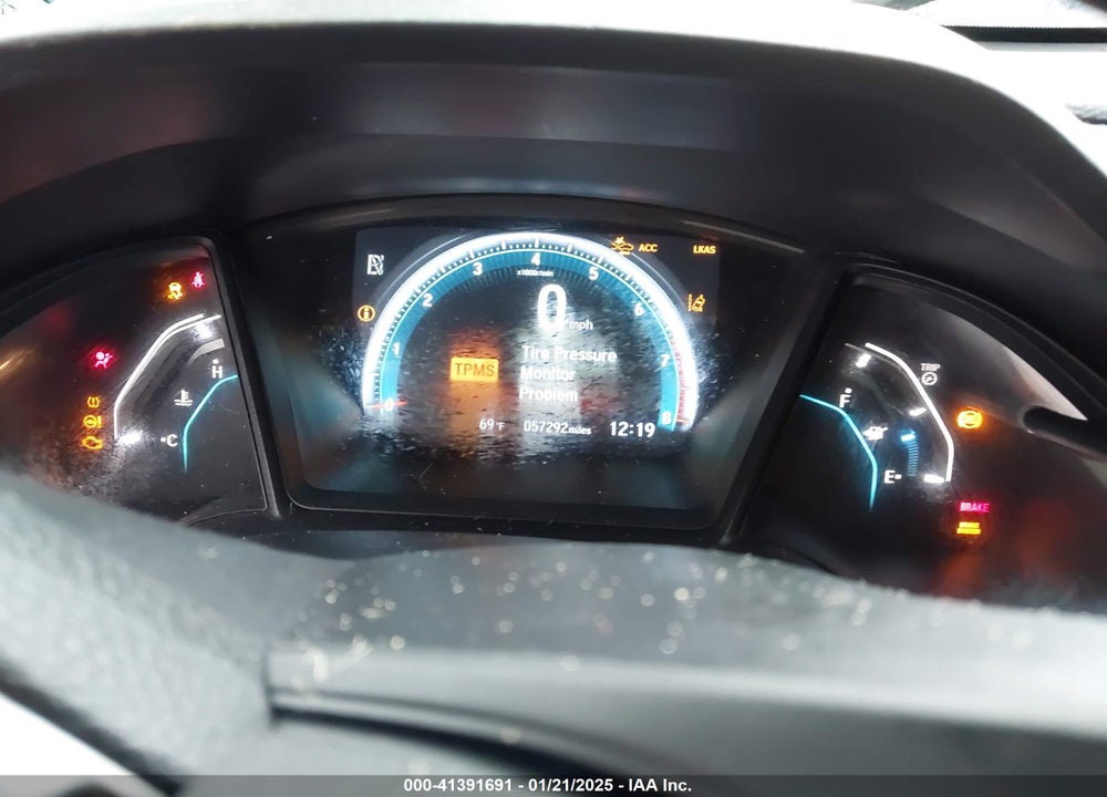 2016 HONDA CIVIC VIN: 2HGFC2F6XGH562939