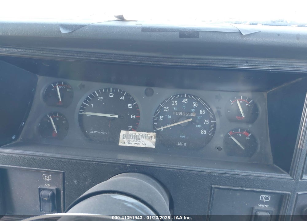 1991 JEEP CHEROKEE VIN: 1J4FJ88V1ML546634