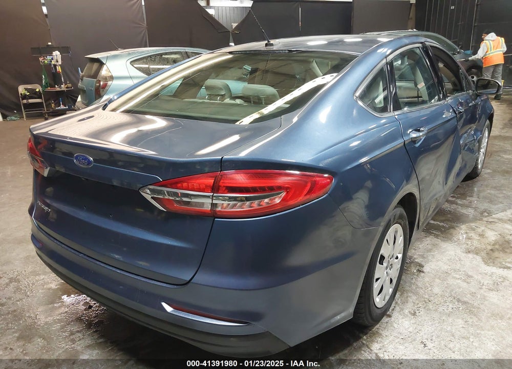 2019 FORD FUSION VIN: 3FA6P0G78KR244660