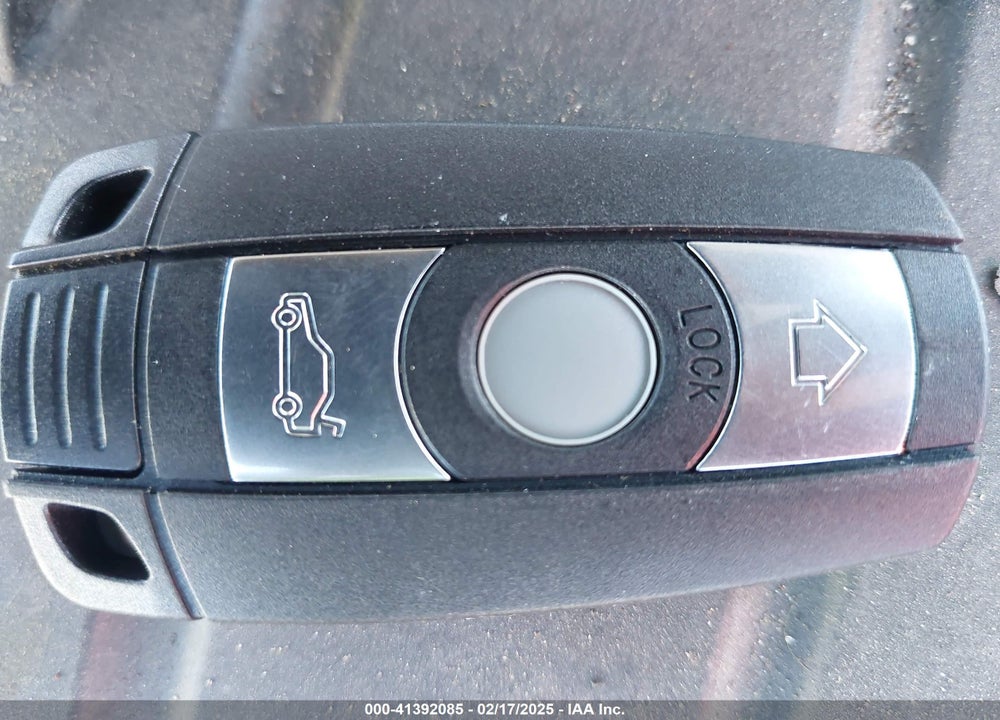 2009 BMW 328I VIN: WBAPK53549A644005
