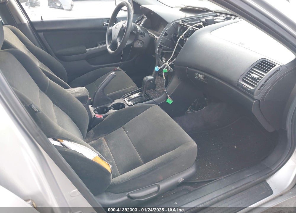 2007 HONDA ACCORD VIN: 1HGCM56767A058221