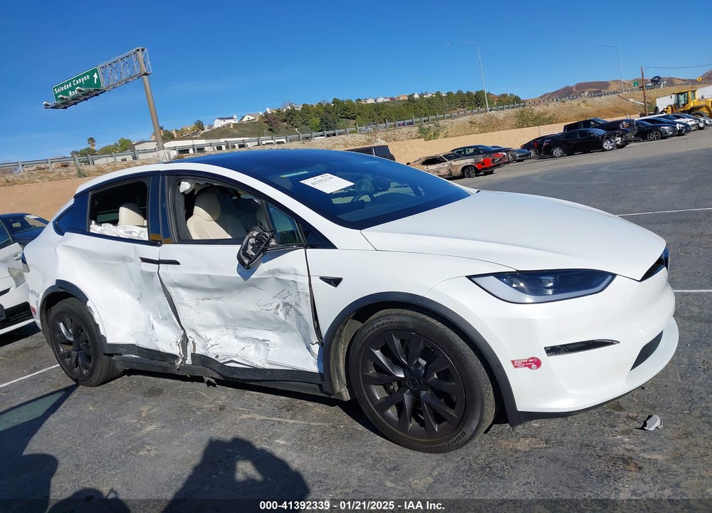 2023 TESLA MODEL X VIN: 7SAXCBE52PF412506