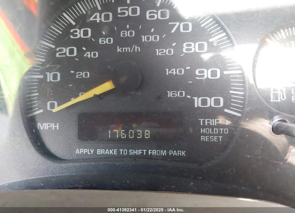 2000 GMC SAFARI STANDARD VIN: 1GTDM19W4YB508264