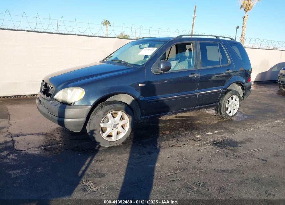 2001 MERCEDES-BENZ ML 430 VIN: 4JGAB72E01A251463