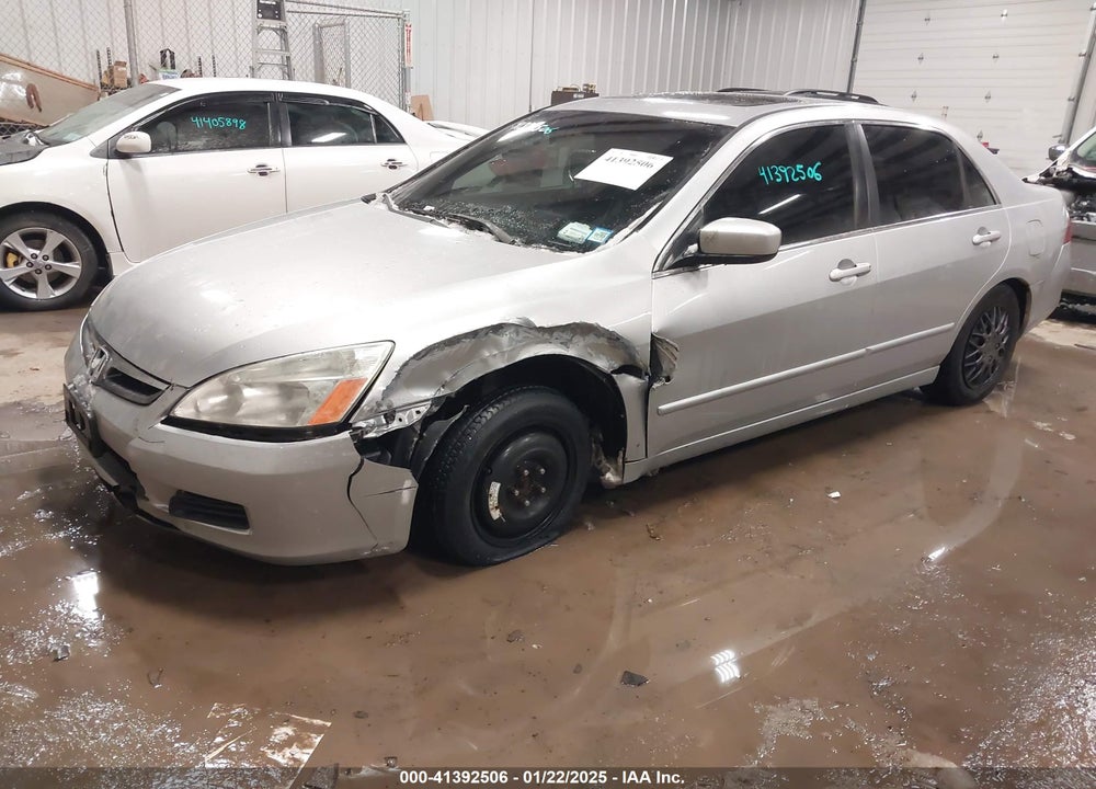 2007 HONDA ACCORD 2.4 EX VIN: 1HGCM56727A175388